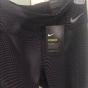 Women’s Nike POWER VICTORY FIT Leggings